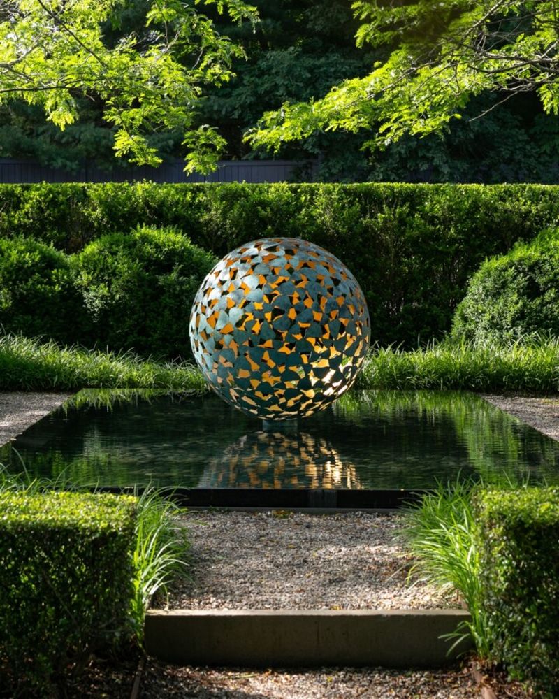 mantle david harber sculpture
